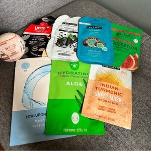 Face Mask and Bath Bomb Bundle